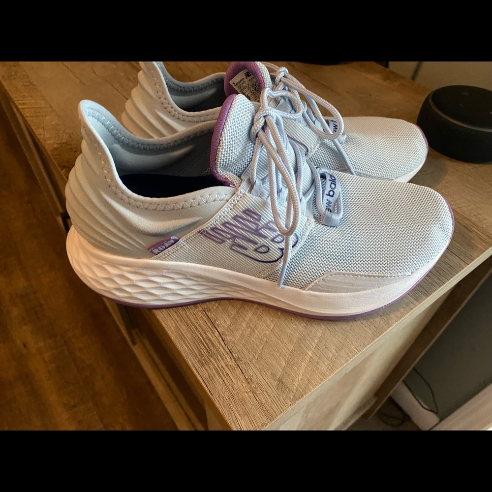 Women’s new balance roav